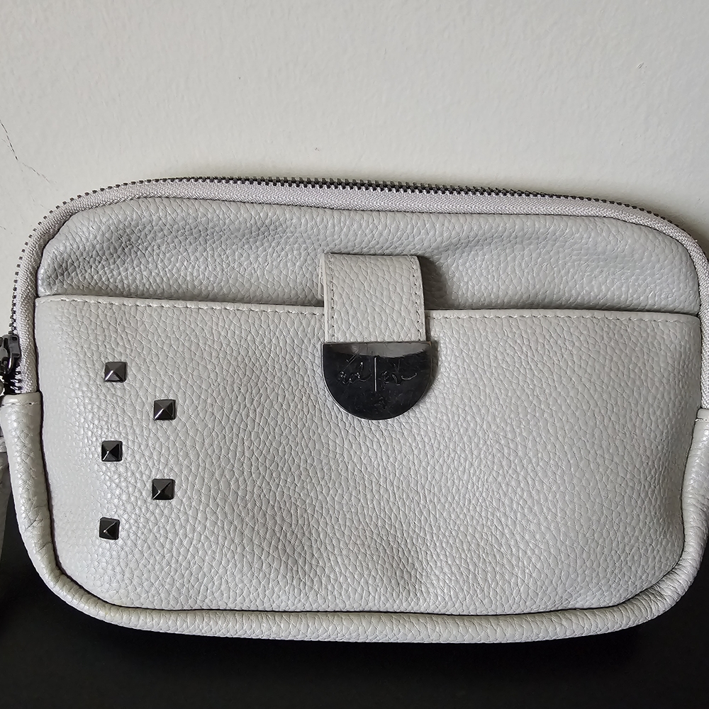 Rad Rev Studded Sling
